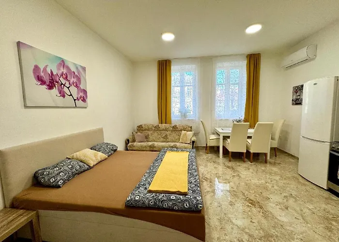 Holičák Apartamento *